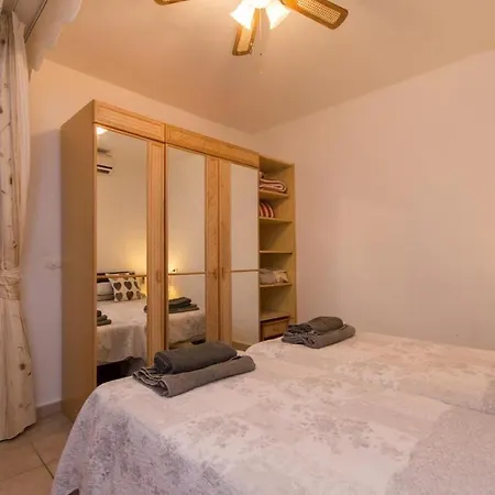Club Atlantis 111 - One Bed
