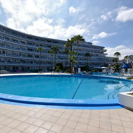 Club Atlantis 111 - One Bed Daire Costa Adeje