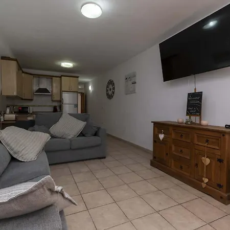 Club Atlantis 111 - One Bed Daire *